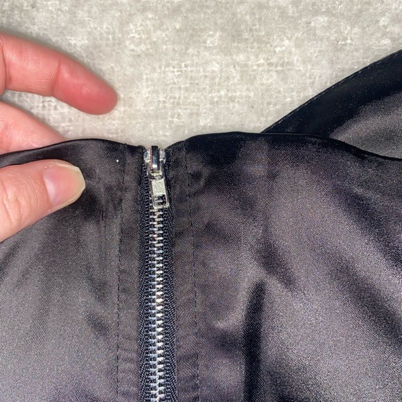 Satin Corset Top, Boohoo Size 8 crop top - Picture 4 of 4